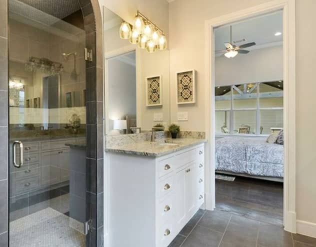 Cuttwood Construction Co. Remodeling Contractor, Remodeling Company and Bathroom Remodeling Contractor